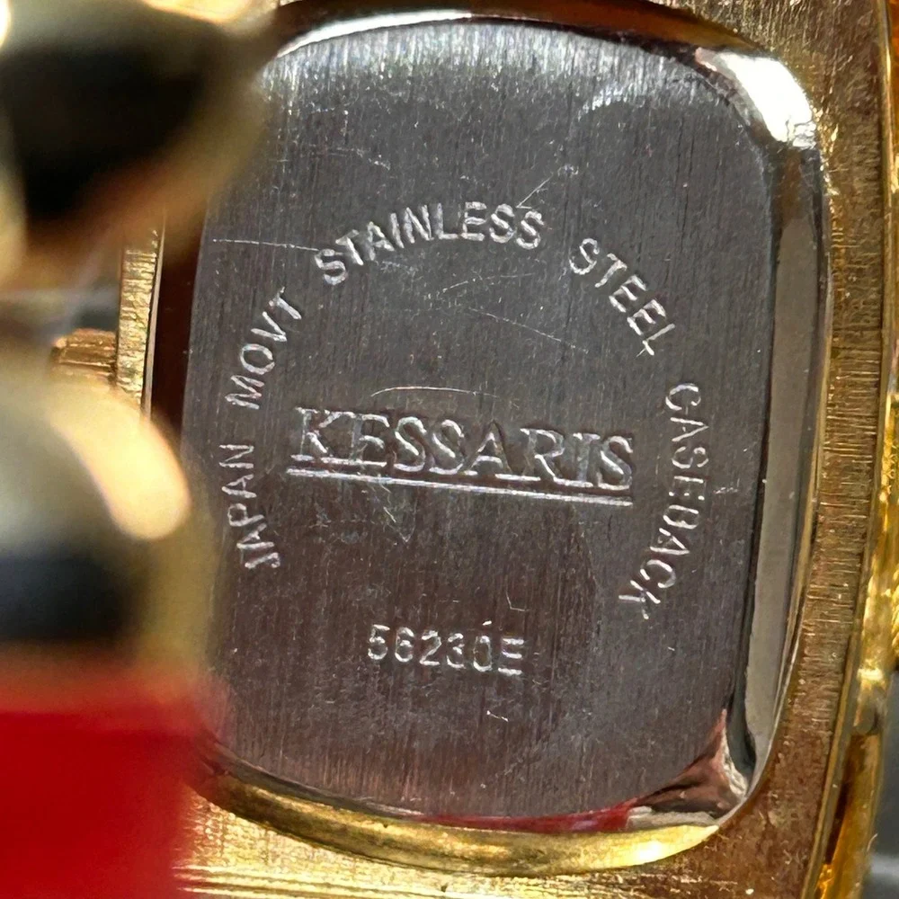 KESSARIS Gold Tone Christmas Holly Bow Quartz Watch Red Cuff‎ Band